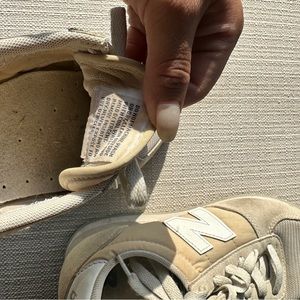 Vintage New Balance tennis shoes